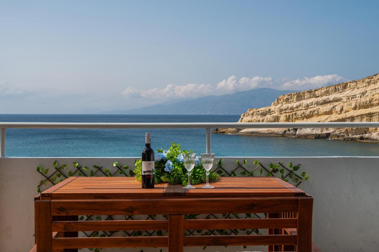Flores Playa Matala  Exterior photo